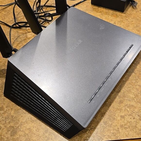 NETGEAR Nighthawk AC1900 Dual Band Wi-Fi Gigabit Router (R7000)electronics Home - Picture 14 of 14